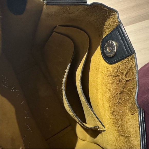 Stella McCartney Logo Crossbody Bag - Picture 6 of 7